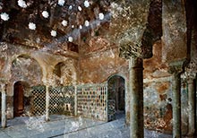 ‘Luz Oxidada’ Presents a Photographic Insight into the Mesmerizing World of Fernando Manso