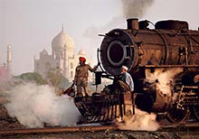 Steve McCurry âˆ’ Photographs from the East